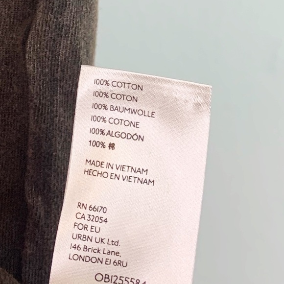 NWT Free People Kaiser Muscle Tank Tee in Raven’s Feather - Picture 10 of 10